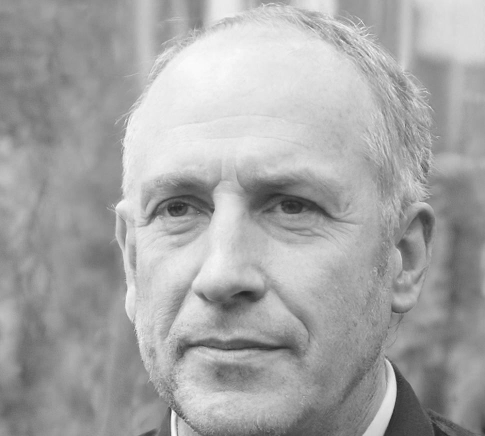 Портрет наставника Арсена Қасымова